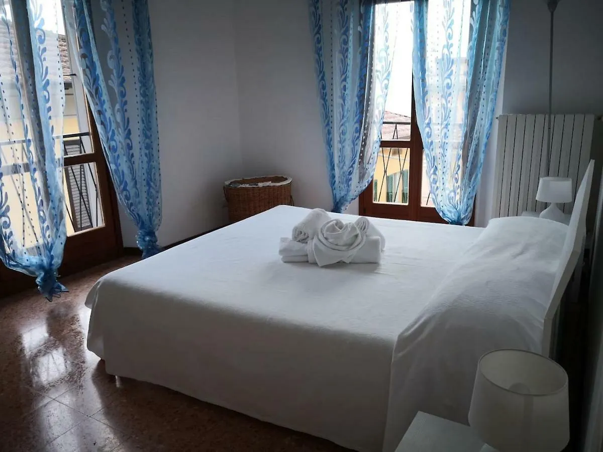 Holiday In Bellagio Center Apartment 0*,  Italy