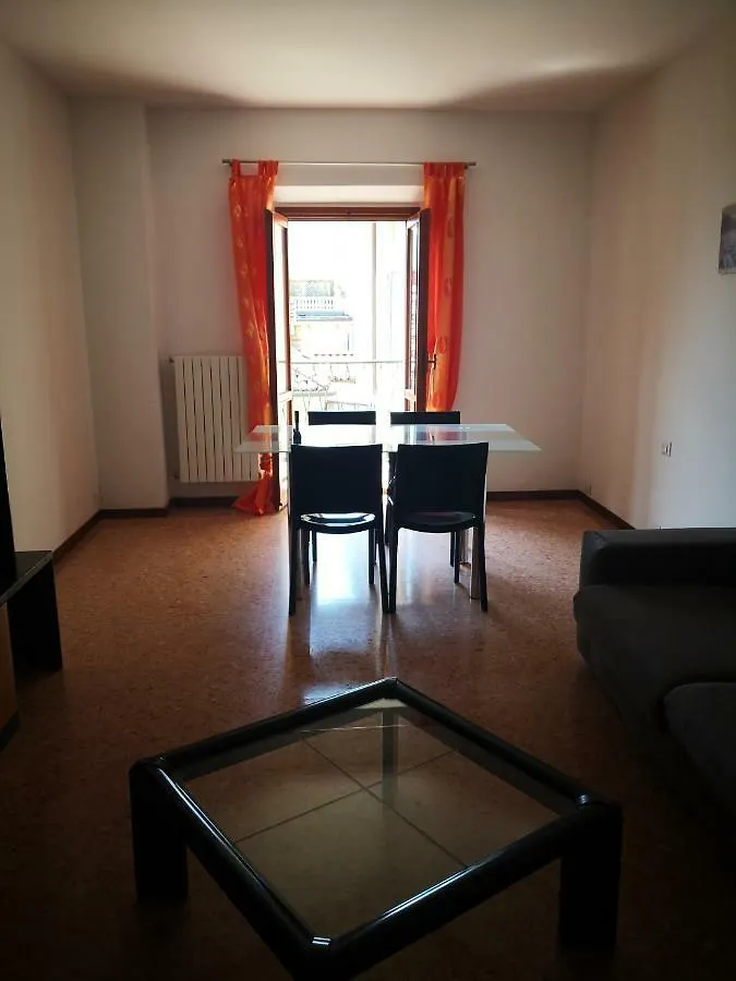 Holiday In Bellagio Center Apartment